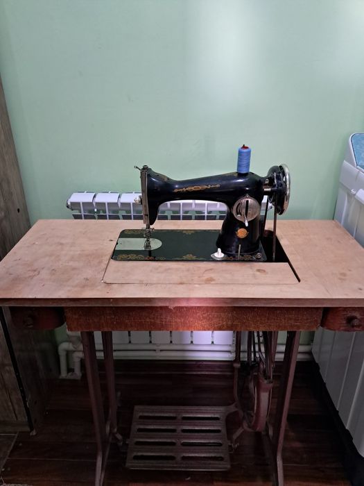 Швейная машина состояние хорошее