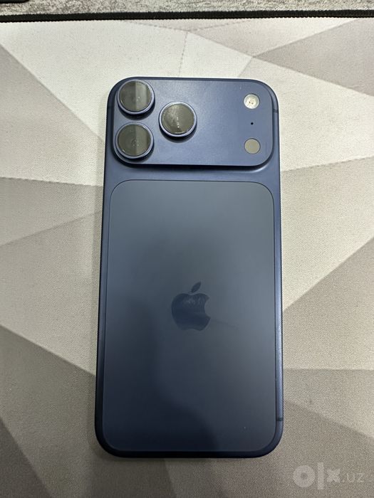 iPhone 17 pro max