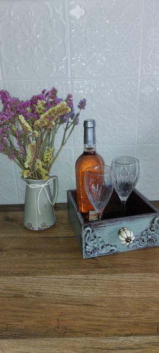 Продаю декоративный короб