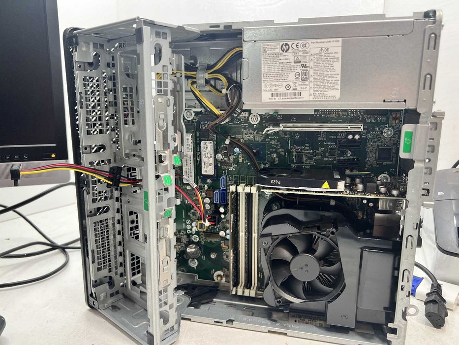 реновиран компютър HP EliteDesk 800 G4 i7-8700 16GB 260GB | 500GB Quadro P620 | 12м. гаранция