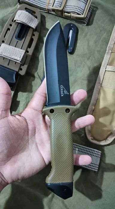 Cutit Gerber Strongarm USA oțel 420HC kit supravietuire