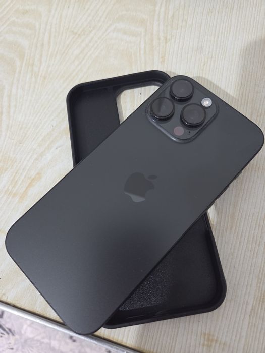 Продам Iphone 16 Pro Max 512Gb