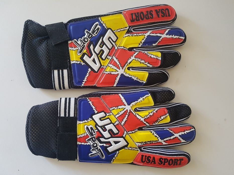 Genunchiere, protecție genunchi, mănuși portar, mănușă fotbal american