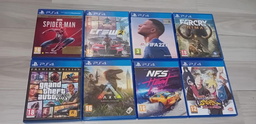 PS4 Slim + 8 Jocuri Top (GTA V, Spider-Man, FIFA 22) + Manetă (Uzat)