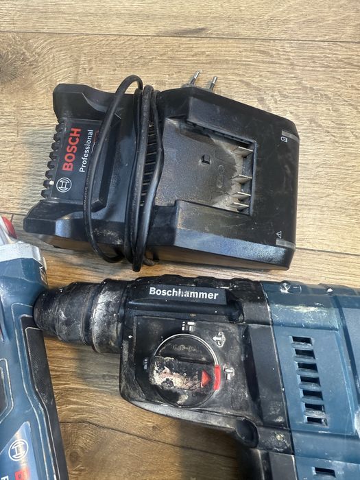 Акумулаторен безчетков комплект Bosch Gbh 180-li+Gws 180li