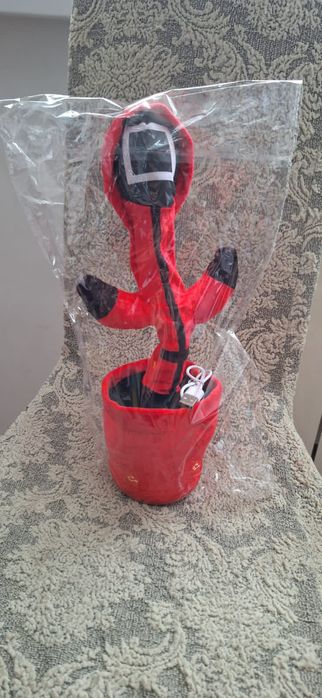 Игра в кальмара игрушка Повторюшка ,качающийся кактус