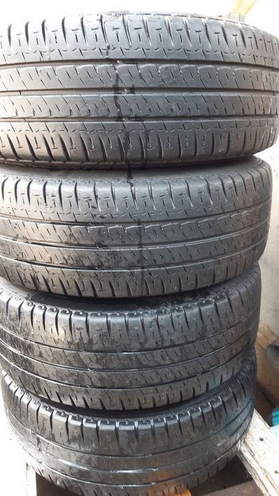 4 anvelope 225/65r16c vară marca Michelin preț  150 lei bucata
