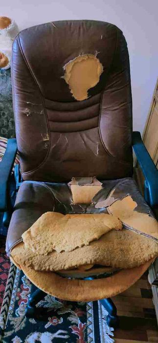 Ремонт мягкий мебели по доступной цене.