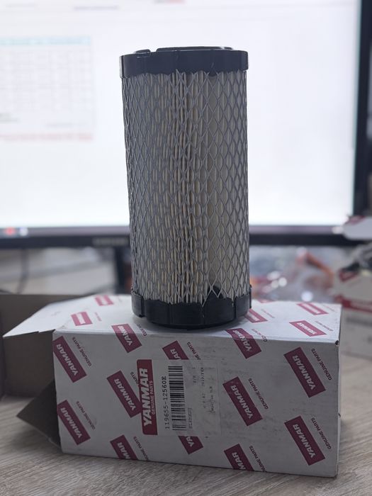 Воздушный фильтр Yanmar
