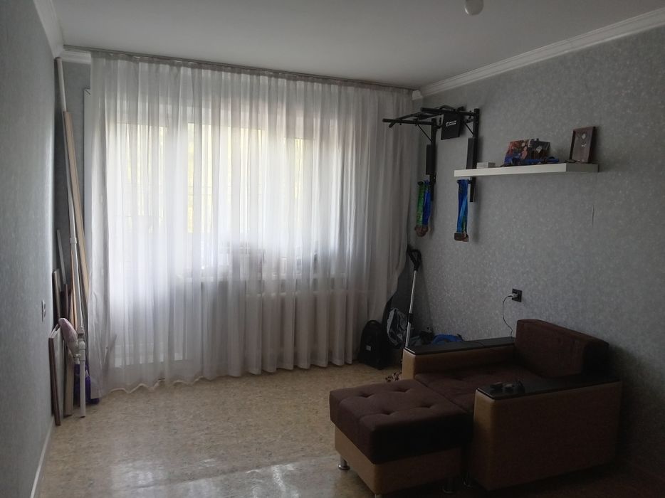 Продам 2 комнатную квартиру