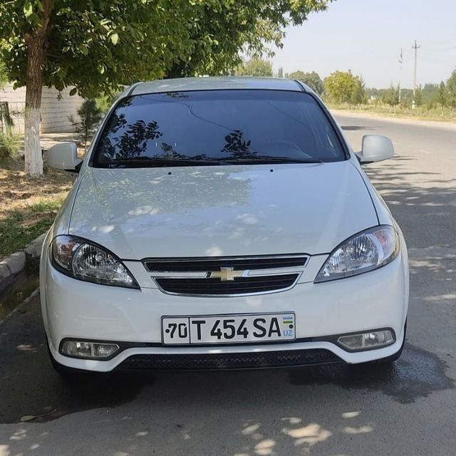 Gentra sotiladi 2015