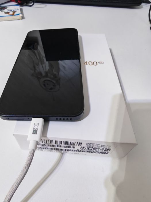 Honor 400  256gb, garantie 12luni full box