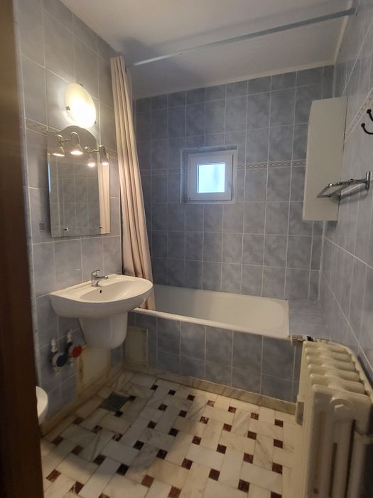 Inchiriere ap 4 camere Ion Mihalache  Piata 1 Mai Bucuresti