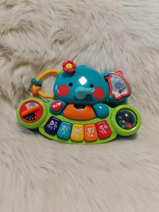 Jucarie interactiva Elefantelul cu pian Hola