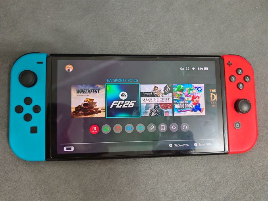 Switch OLED прошитый в отличном состоянии
