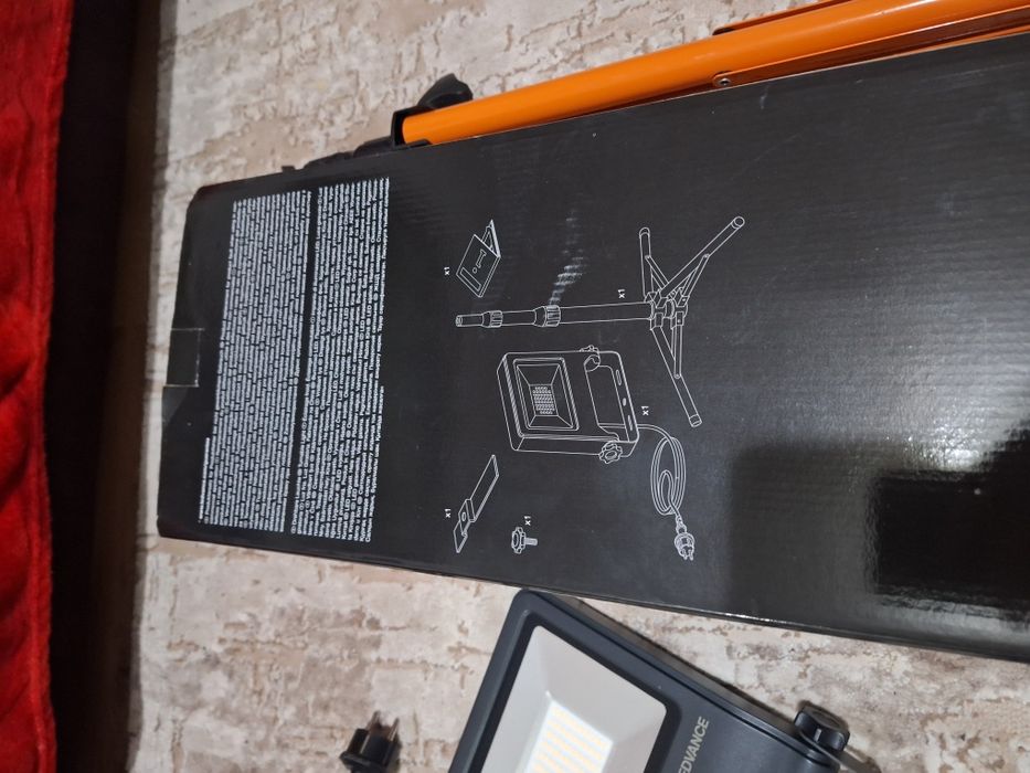 Trapied telescopic cu led