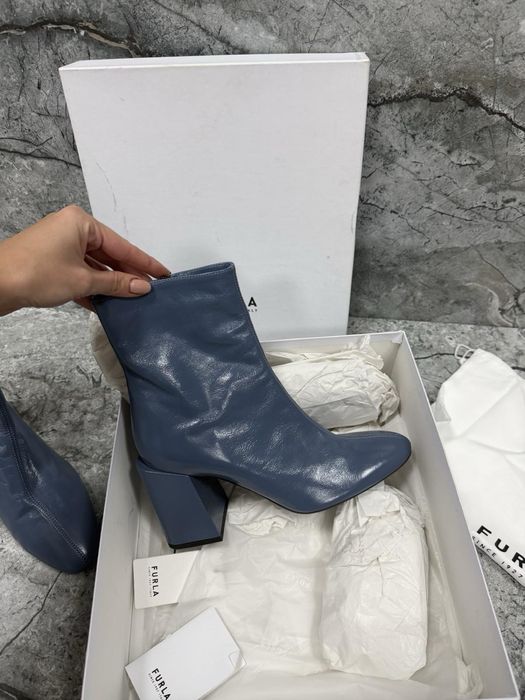 Дамски боти FURLA 39 номер