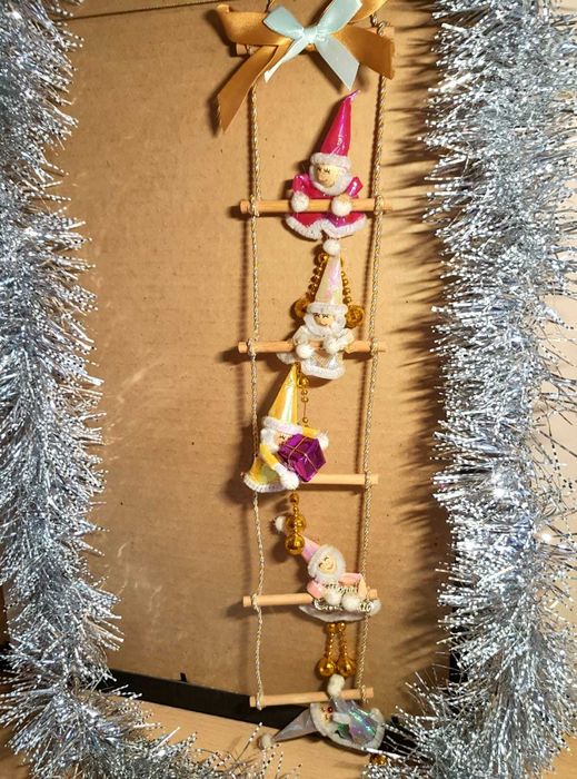 Новогодние игрушки. Подсвечники и др.