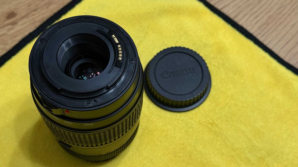 Tamron AF 70-300mm F/4-5.6 LD Di MACRO 1:2 за Canon, с проблем