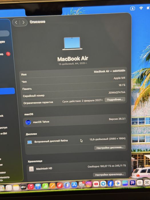 Macbook air m4 16/256 silver yengi 14 sikl qurtde turibdi
