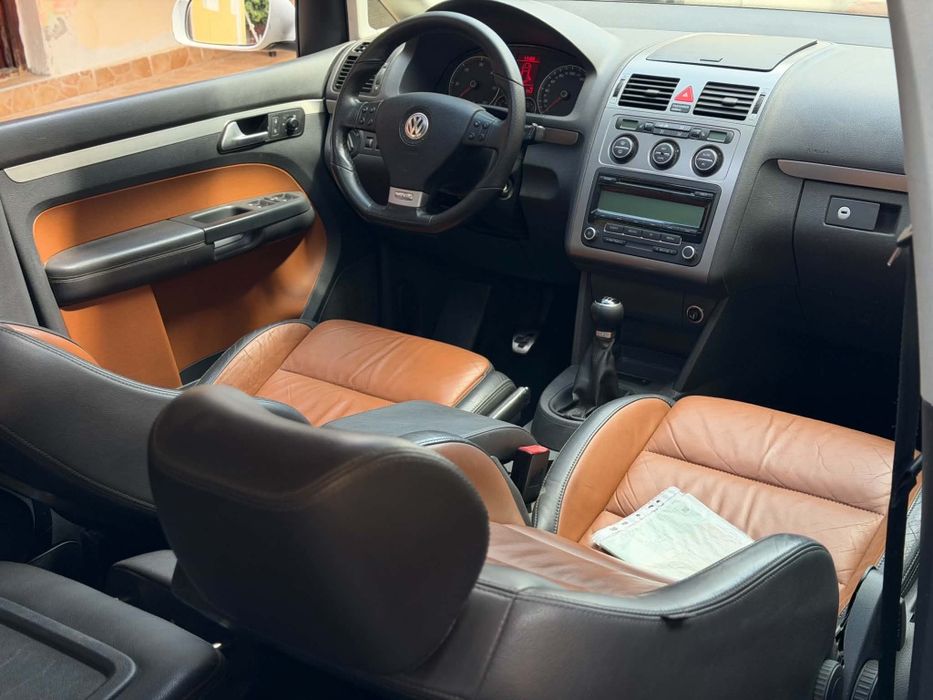 VOLKSWAGEN Touran 2008 — imagine 5
