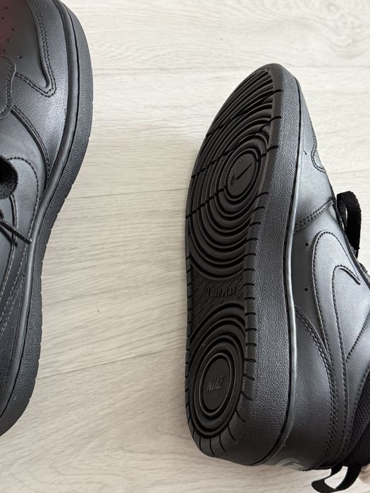 Кроссовки Nike (38размер)