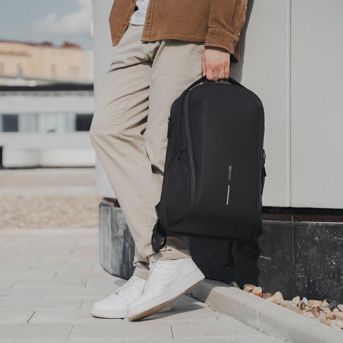 Рюкзак XD Design Bizz Backpack