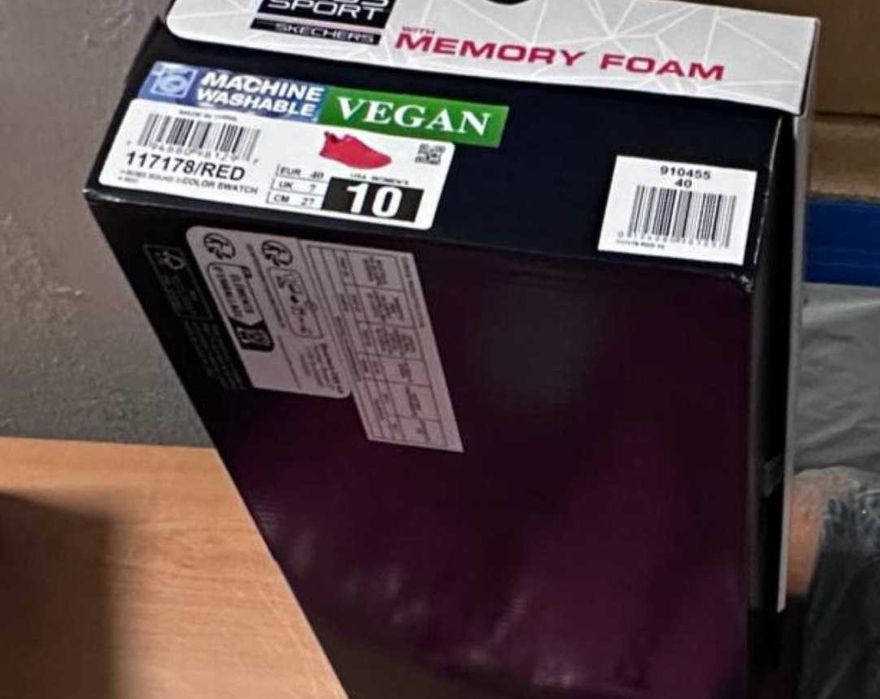 Кроссовки Skechers.Стелька с эффектом памяти 27 см