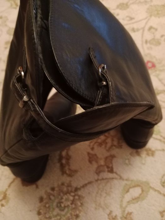 Продам.                                . То