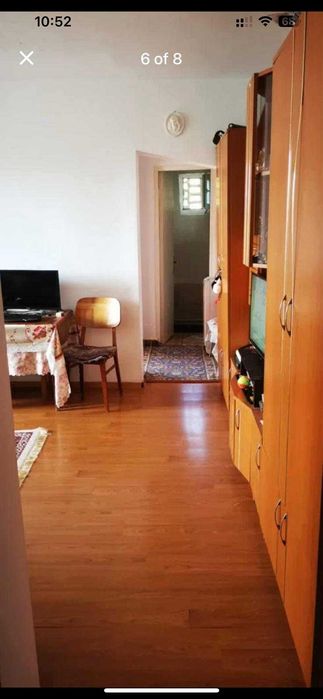 VAND APARTAMENT cu 2 camere negociabil