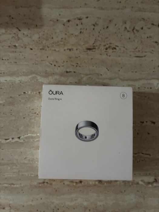 Oura Ring 4 silver size 8