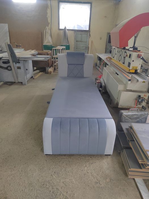 Кровать 2.40 х 90