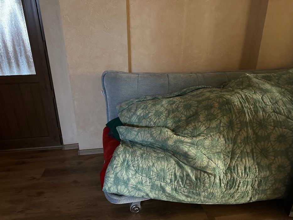 Продам мягкий уголок