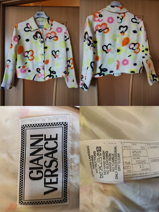 Продается костюм классика брендовый