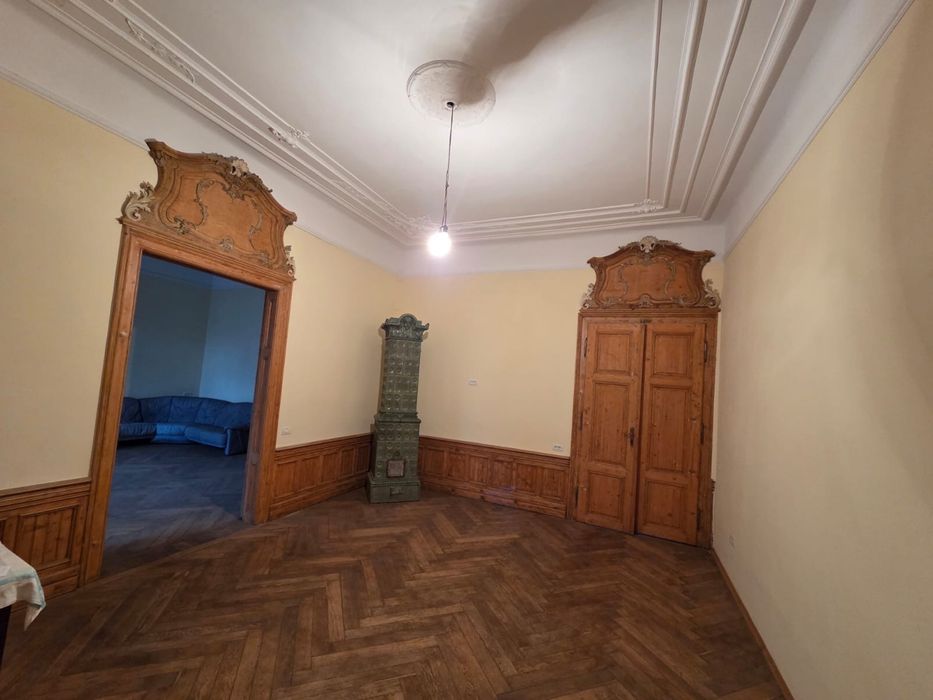 Vând apartament zona ultracentrală
