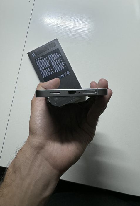 Galaxy s25+ 12/256