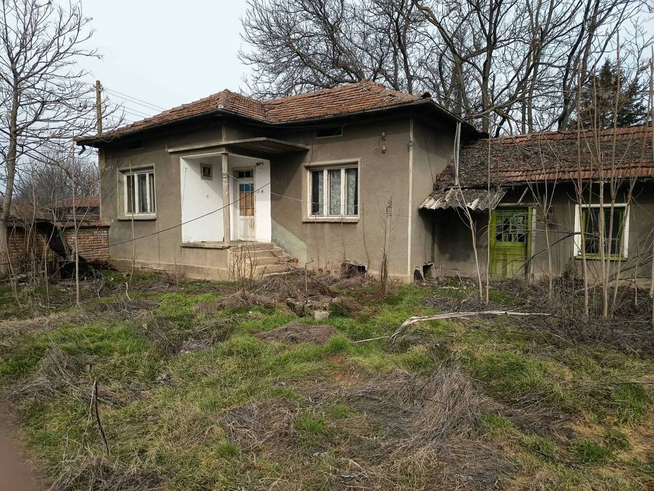 Продава се Къща в с. Българене, Област Плевен - 70 кв.м за 168 €/кв.м - Снимка #1