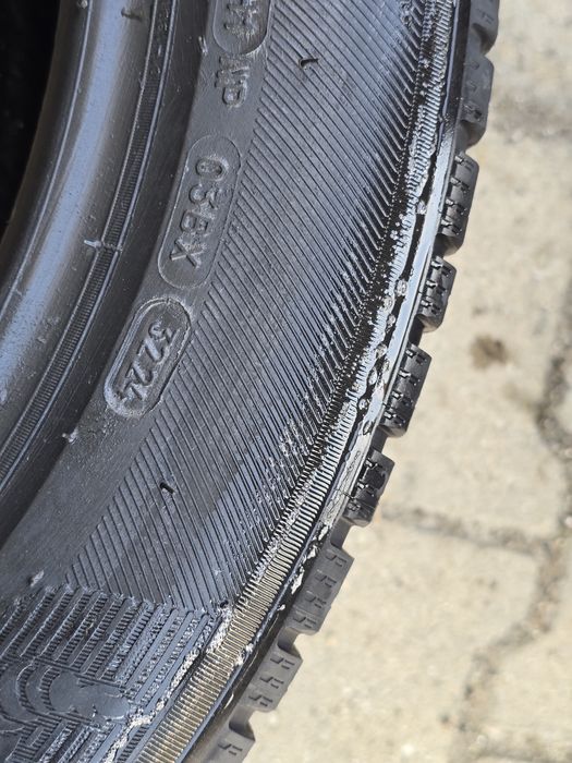 235 50 18 Michelin