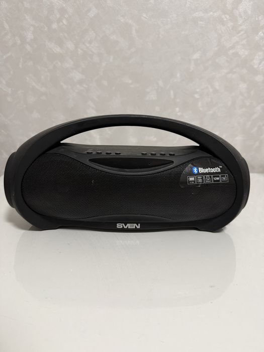 Продам bluetooth колонку.