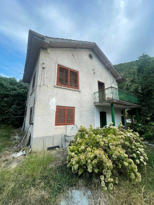 Продава се Къща в Брацигово - 40 кв.м за 925 €/кв.м - Снимка #2