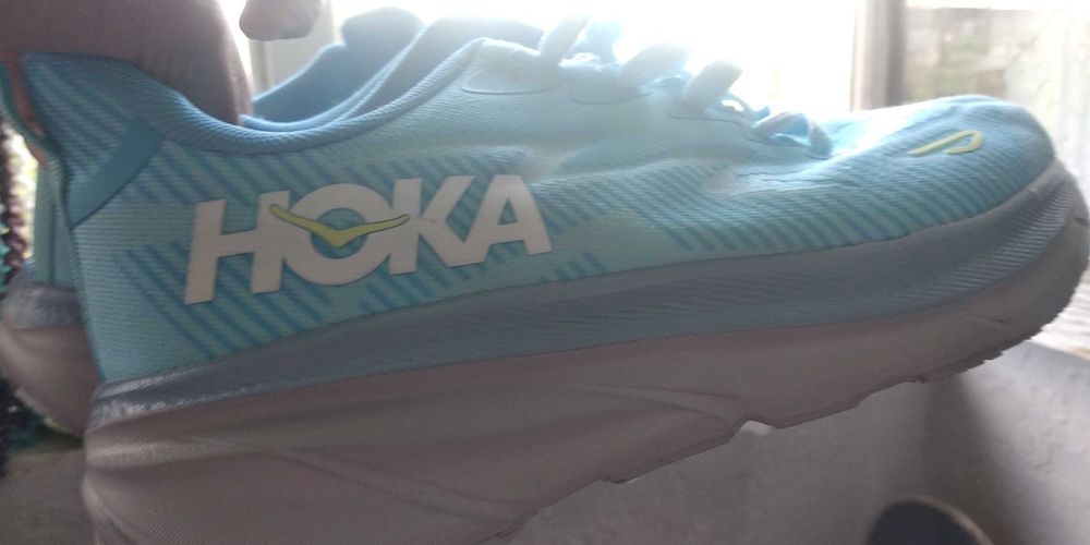 Новый кроссовки Hoka