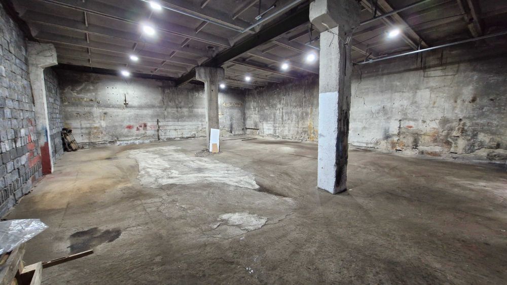 склады с офисом 65, 85м2 в городе