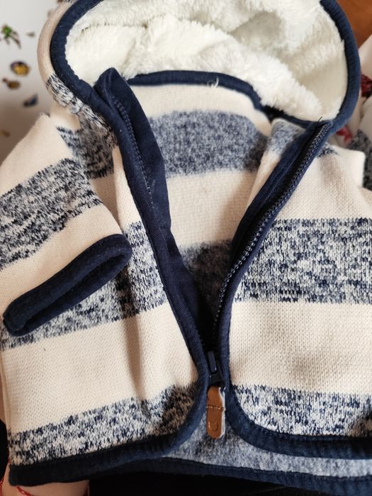 Плетена жилетка за момче 0-3м