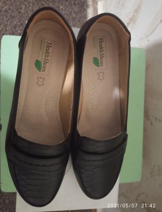 Женские туфли кожаные