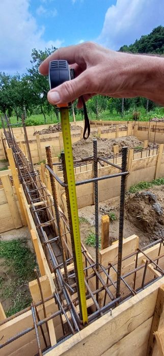 Fara avans. Constructii case la rosu,renovari