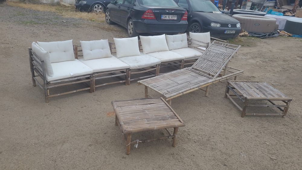 Set complet de gradina de bambus necesita lăcuit tot ce se vede în poza preț 1200lei