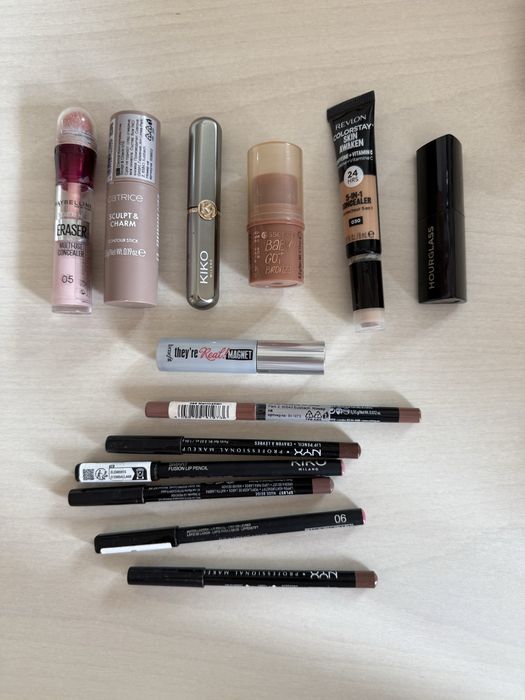 Декоративна козметика: Charlotte Tilbury, Bobbi Brown, NL beauty, NYX и др.