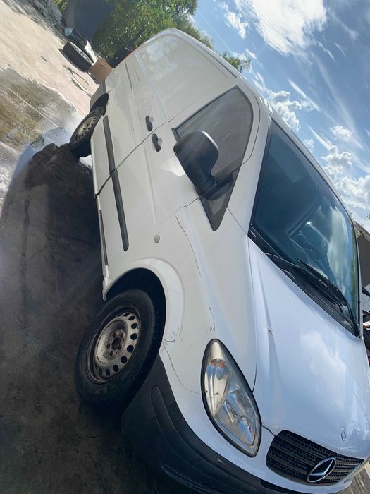 Dezmembrez Mercedes Vito/Viano 110 CDI w639 2.2 euro 4 Lung/Extra Lung