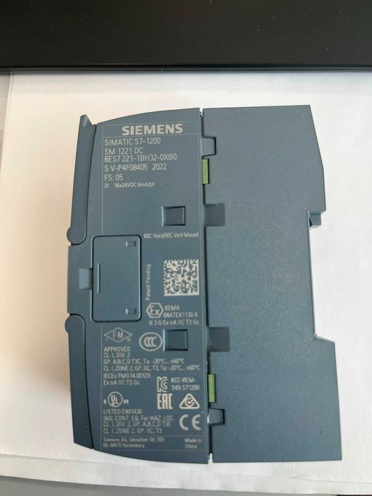 Modul Siemens SM1221 – 8 intrări digitale