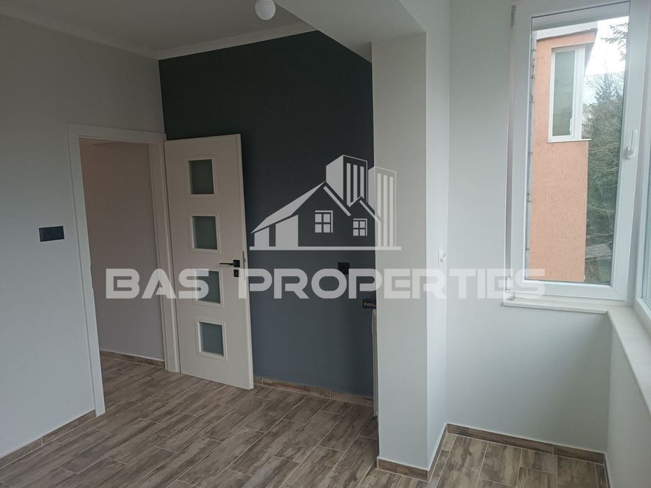 Продава се Тристаен апартамент в София, Гоце Делчев - 84 кв.м за 3215 €/кв.м - Снимка #3